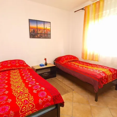 Apartment Fuer 4 Personen Ca 50 Qm In Medulin, Istrien Suedkueste Von Istrien