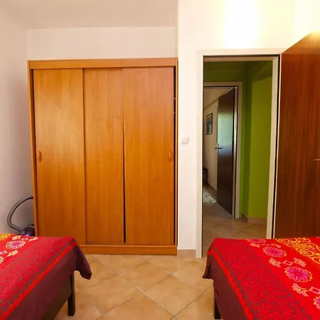 Apartment Fuer 4 Personen Ca 50 Qm In Medulin, Istrien Suedkueste Von Istrien *